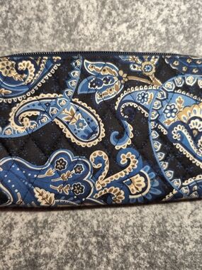 Vera Bradley Quilted Paisley Zip Pouch - Blue & Cream